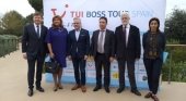 De izq a dhca: Kyril y Ellana Peskov (fundadores de iTravex), Pere Granados (alcalde de Salou); Taras Demura (CEO TUI Russia & CIS), Marti Carnicer y Marta Farrero (presidente y directora Patronato de Turisme de la Diputació de Tarragona). 