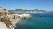 Los hoteleros de Ibiza protestan ante el descontrol de los pisos turísticos 