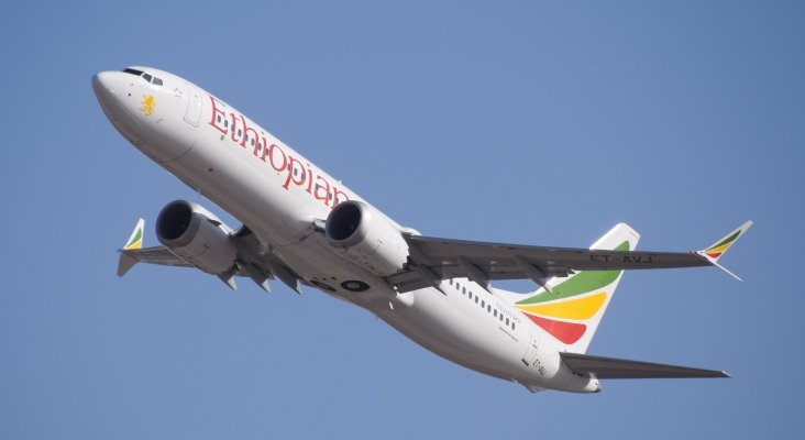 Ethiopian Airlines ET AVJ takeoff from TLV (46461974574)
