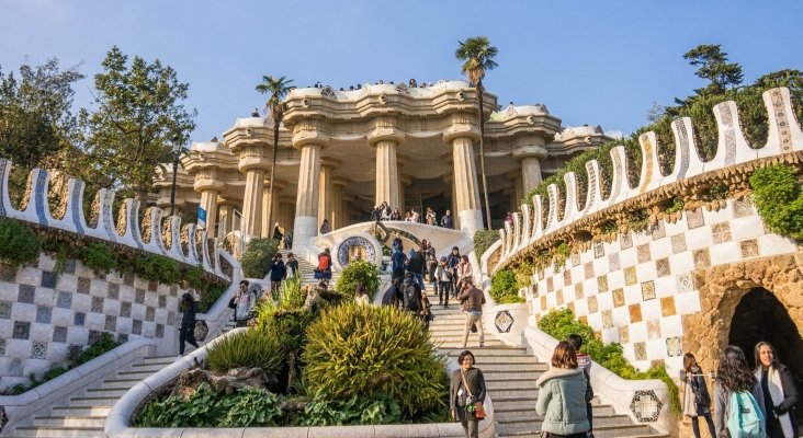 Barcelona Parque Güell crédito Wikimedia Commons