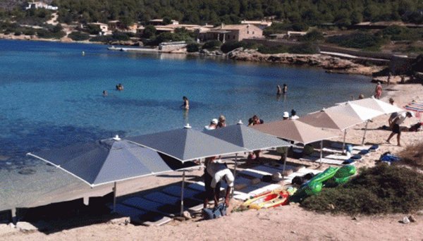 'Okupas de Yate', también en el parque natural de Cabrera, en Baleares