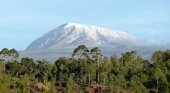 Tanzania propone construir un teleférico para “escalar” el Kilimanjaro