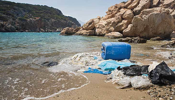 La campaña de limpieza de playas de la ABTA se salda con 6.000 kg de basura recogidos