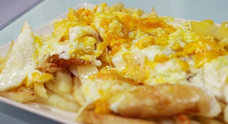 El origen erróneo de un plato de la Marca España indigna en Instagram| Foto: Huevos rotos al estilo de Casa Lucio-elingenierococinero.com