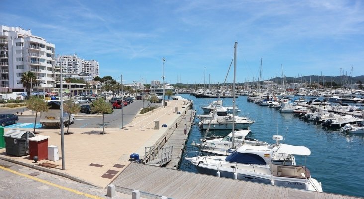 Los amarres en Ibiza son 15 veces más caros que en la península