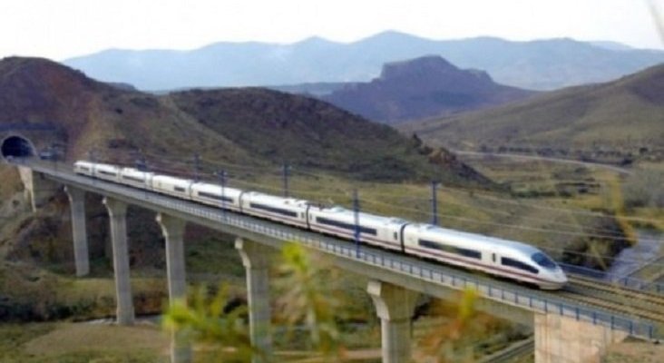 China podría arrebatar a España el megaproyecto ferroviario de Sudamérica | Foto: Gestión