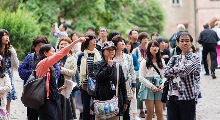 Sevilla recibió un 20% más de turistas orientales en el primer cuatrimestre del año | Foto: tecnohotelnews.com