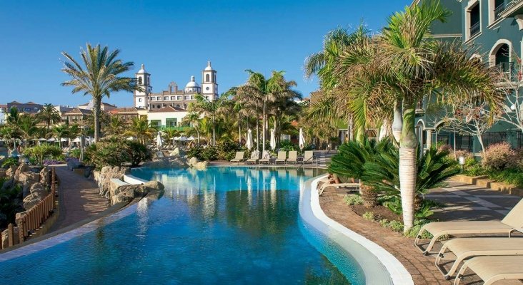 Hotel Piscina Vip palmeras Lopesan Villa del Conde Resort