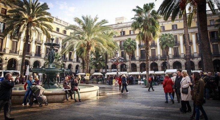 Barcelona es una de las ciudades en las que se ha planteado limitar el turismo
