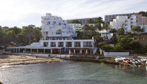 Hispania se hace con el hotel Paradise de Portinatx, en Ibiza, por 11 millones de euros
