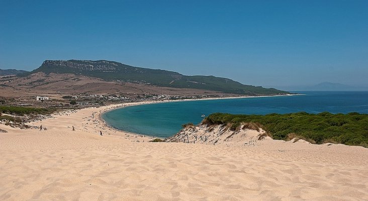 1280px Ensenada de Bolonia 2009003