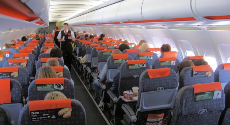 Avión de Easyjet aterriza de emergencia por conversación terrorista