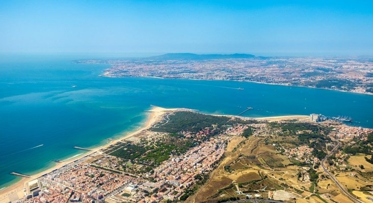 Hosteleros prevén “resultados desastrosos” por el cierre de playas en Portugal | Foto: Costa de Caparica