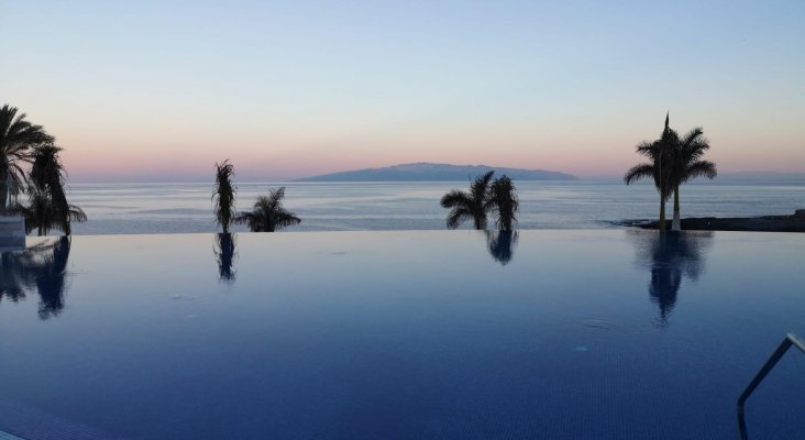 Infinity Pool Privilege del H10 Paradise Sunset