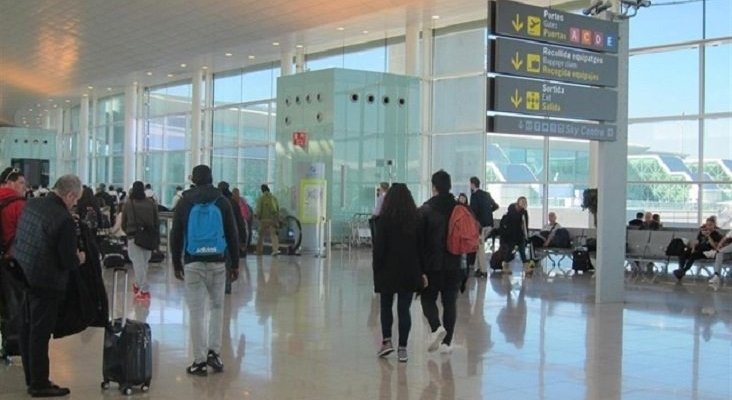 Huelga indefinida de los vigilantes del aeropuerto de Barcelona en pleno agosto | Foto: Europa Press