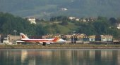 La cumbre del G-7 alterará el tráfico aéreo en España | Foto: Aeropuerto de San Sebastián- viajejet.com