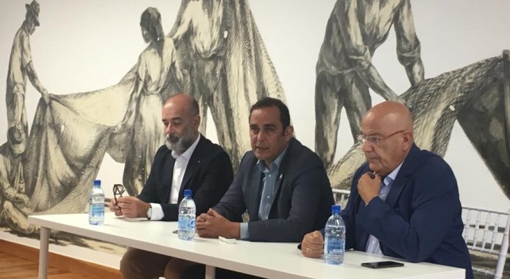 Moisés Jorge, gerente del Patronato de Turismo; Blas Acosta, presidente del Cabildo; y Antonio Hormiga, presidente de la patronal de turismo de Fuerteventura