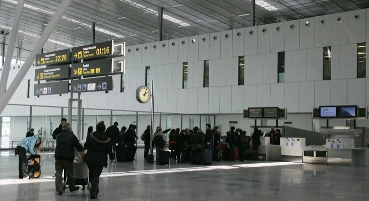 El personal al completo de un aeropuerto español llamado a la huelga |Foto: diariodepontevedra.es