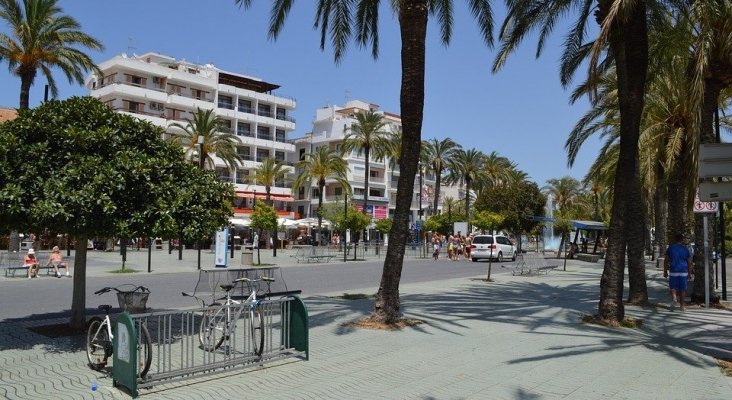 El whatsapp, clave para una red de taxistas piratas en Ibiza