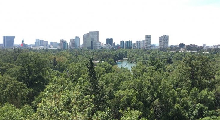 1200px Bosque de Chapultepec I Secc, Ciudad de México, D.F., Mexico panoramio (4)