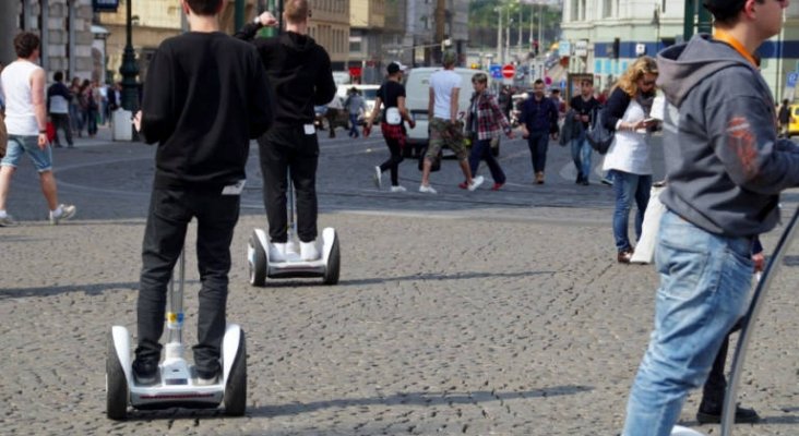 Todos los patinetes eléctricos tendrán que tener “matrícula QR” en Benidorm|Foto: Alicante Plaza