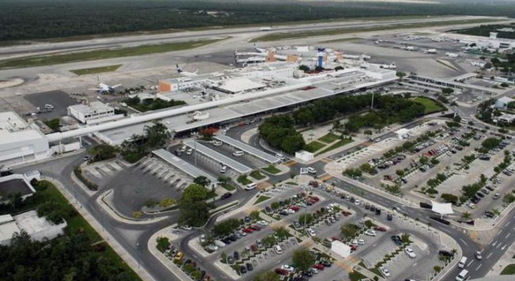 Aeropuerto de Cancún