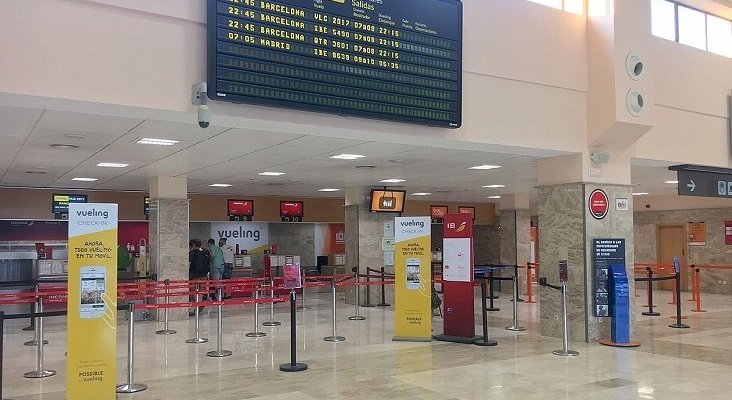 1200px Terminales de facturación Aeropuerto de Granada 1200px Terminales de facturación Aeropuerto de Granada
