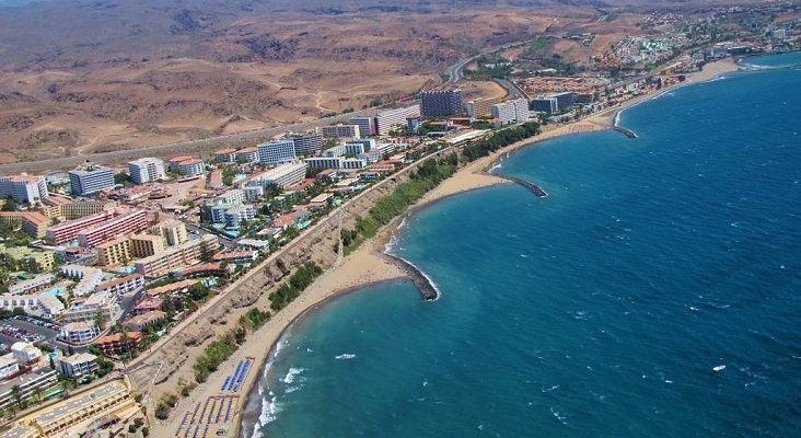 Los hoteleros de Canarias enfrentan la quiebra de Cook con descuentos del 40% | Foto: El Coleccionistas de Instantes (CC BY-SA 2.0)
