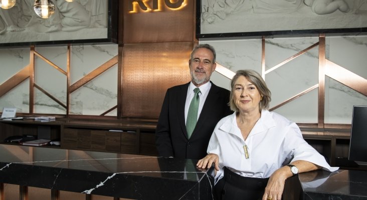 Felicitación de Carmen y Luis Riu