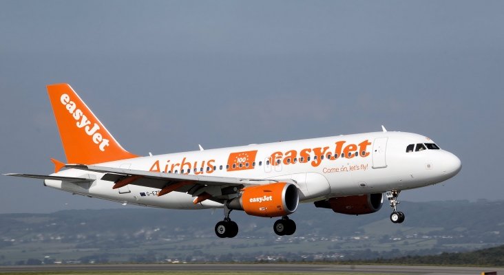 Easyjet a319 100 g ezbr hundredthairbus arp