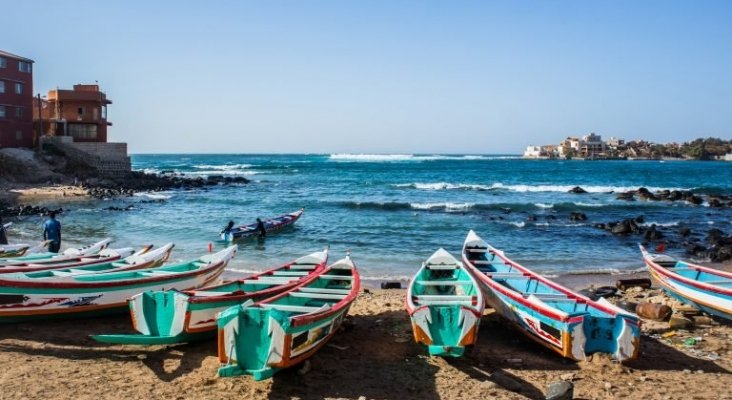 Barcas en la costa de Senegal, nuevo destino turístico de RIU