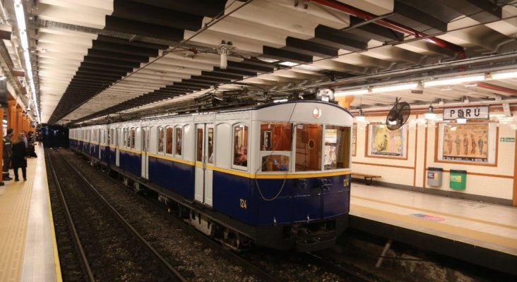 El metro argentino invita a viajar en el tiempo con coches La Brugeoise | Foto: Rieles