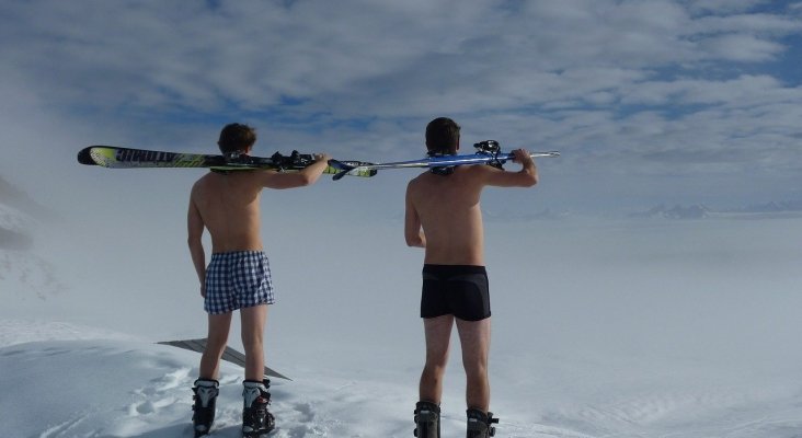 Si no hay nieve, los turistas prefieren la playa