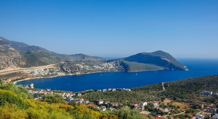 Vistas de la costa de Antalya, en la Riviera Turca (Turquía)