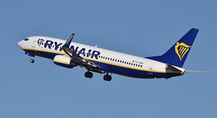 Ryanair se ve obligada a dejar en tierra tres Boeing 737NG| Foto: Alan Wilson (CC BY-SA 2.0)