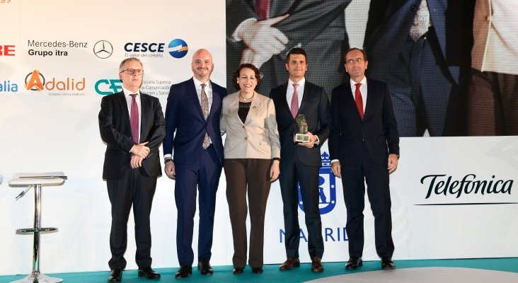 Francisco López recibe el Premio Nacional Joven Empresario de CEAJE 2019