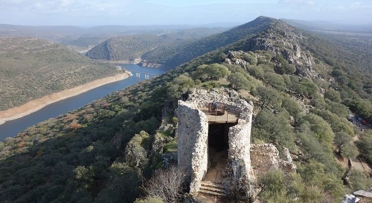 Parque Nacional de Monfragüe crédito Tanja Freibott via Wikimedia Commons