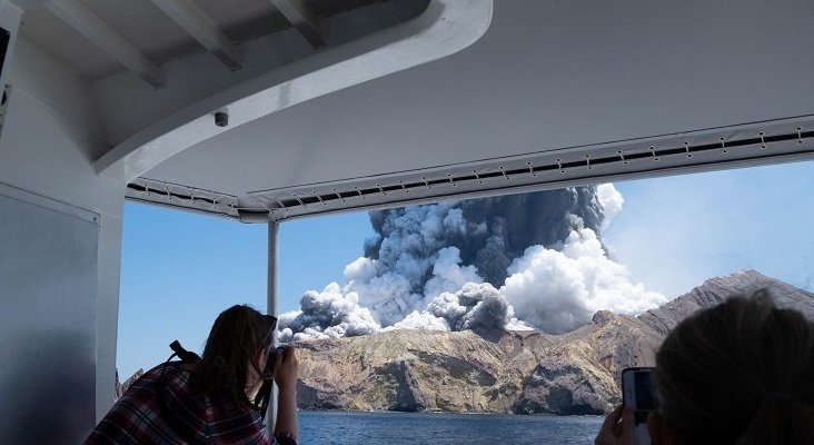 Pasajeros de Royal Caribbean fallecidos tras la erupción de volcán en Nueva Zelanda| Foto: Michael Schade vía Twitter