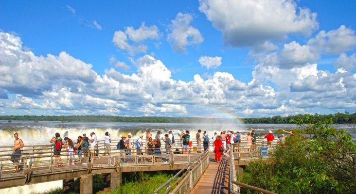 El impuesto sobre el “dólar turista” podría llevar a Argentina a una “situación crítica” | Foto: Parque Nacional de Iguazú