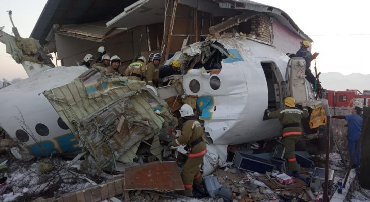 15 muertos y 85 supervivientes tras estrellarse un Fokker-100en Kazajstán|Foto: Ministerio de Comunicación de Kazajstán