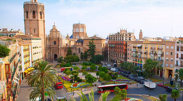 Inversores chinos compran un edificio en Valencia para apartamentos turísticos