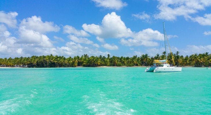 Catamarán en el Caribe