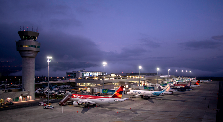 Ecuador centra su estrategia turística en la conectividad aérea | Foto: Aeropuerto Internacional de Quito- aeropuertoquito.aero.es