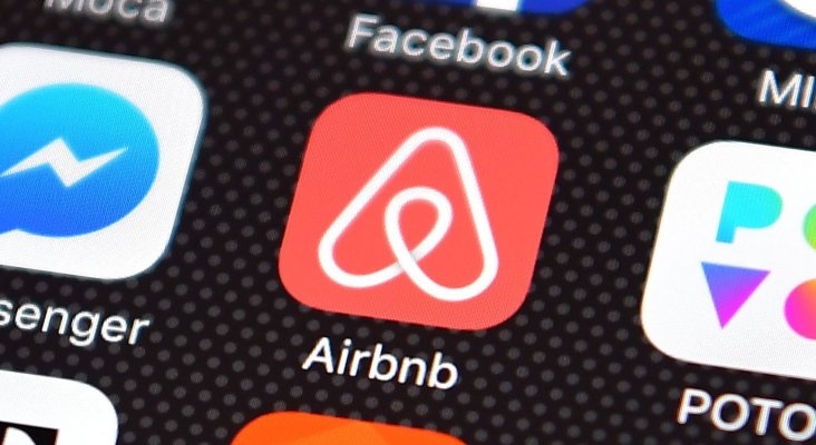 Logo Airbnb