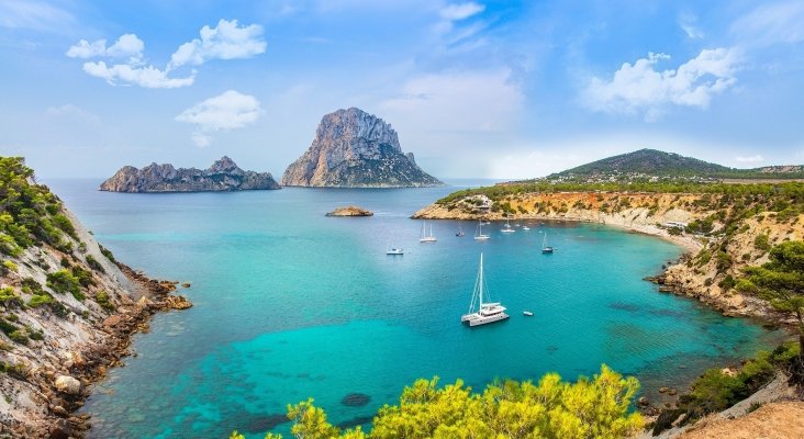 Ibiza muestra en FITUR todas sus "caras", pero incide en su faceta sostenible