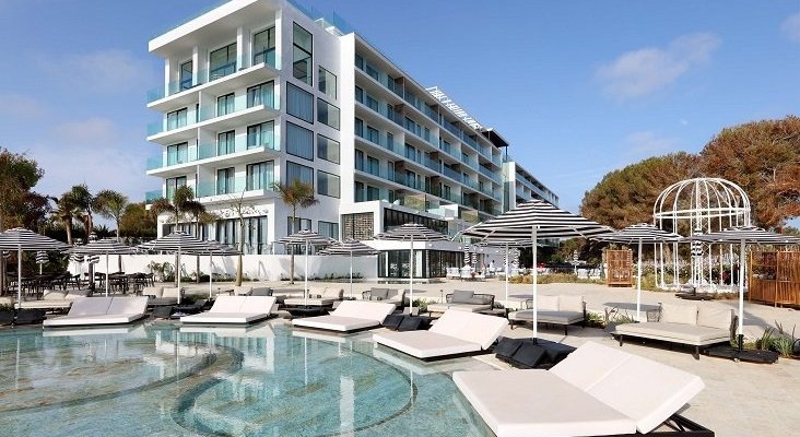 Las grandes cadenas españolas apuestan por la gestión hotelera | Foto: Bless Ibiza de Palladium  y Azora