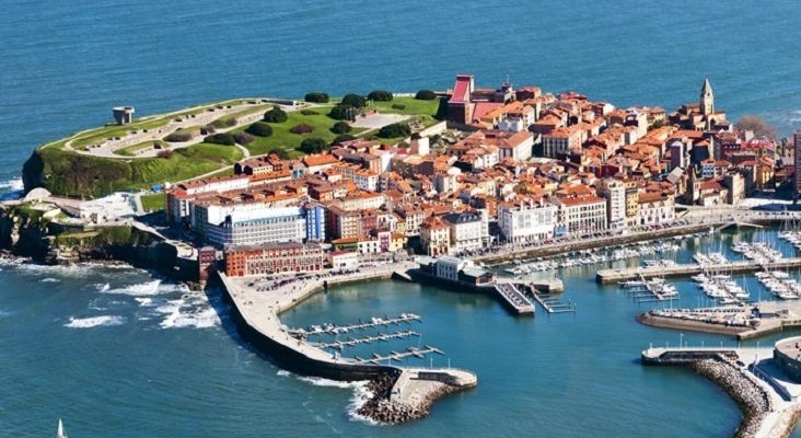 Asturias cerró el año 2019 con récord de turistas: más de 2,3 millones | Foto: Gijón, Asturias- turismoasturias.es