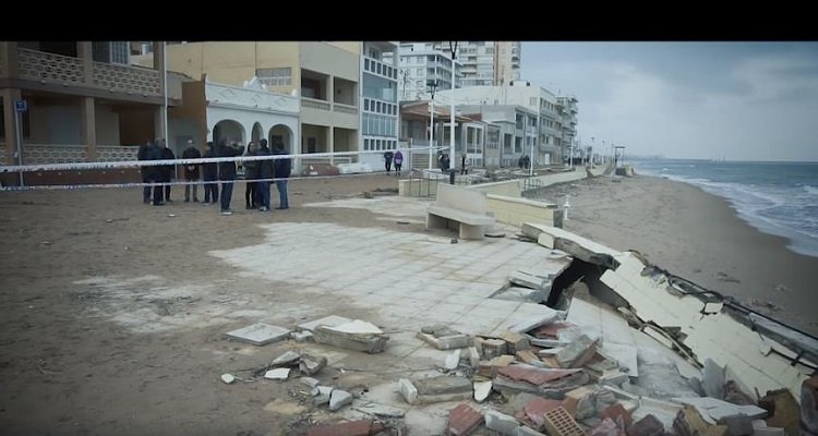 Estudian “devolver a la naturaleza” un paseo marítimo dañado por ‘Gloria’ | Foto: Ajuntament de Bellreguard vía Facebook