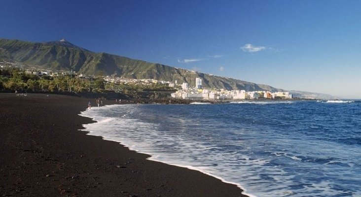 Se disparan los ingresos hoteleros en Canarias tras la desaparición de Cook | Foto: Puerto de la Cruz, Tenerife- webtenerife.com