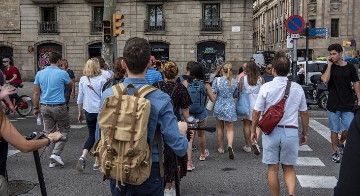 Barcelona apuesta por el turismo nacional para llenar el hueco del Mobile